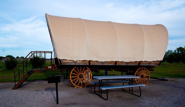 Rustic Conestoga Glamping Covered Wagon for Amazing Getaways to Oklahoma Farm in Moore