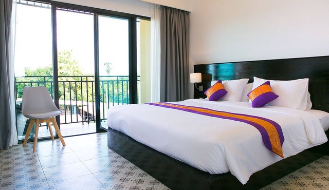 SakSukSmile Resort