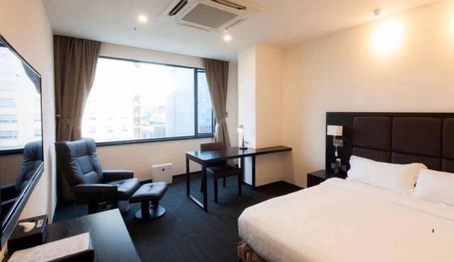 Sakura Hotel 3