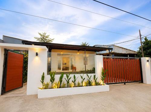 SAN HÔ Beach Homestay