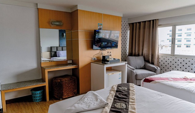 Satit Grand View Hotel