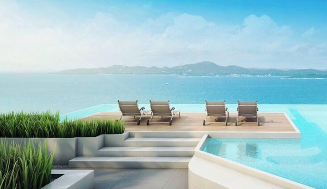 Sea View 2 Bed Room Luxury - Perfect Location in Pattaya City