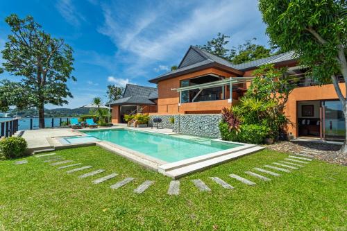 Seafront 5BR Pool Villa Nambo in Panwa in Ko Taphao Noi