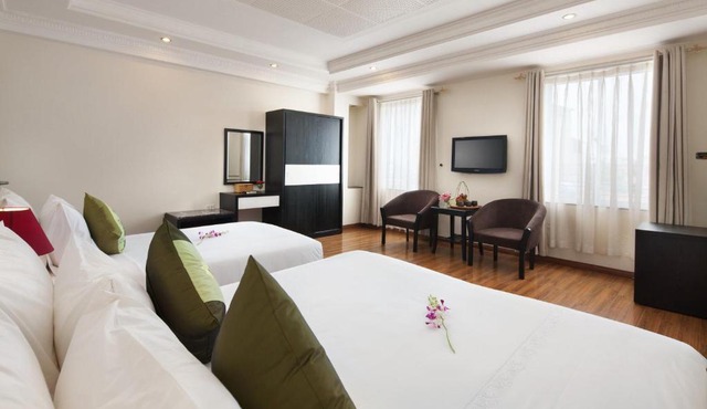 Serenity Villa Hotel