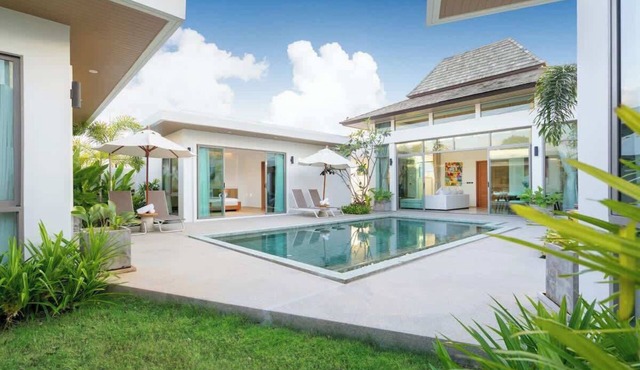 Shambhala Grand Villa | 3 BR Grand Deluxe Garden Pool Villa - Top Location