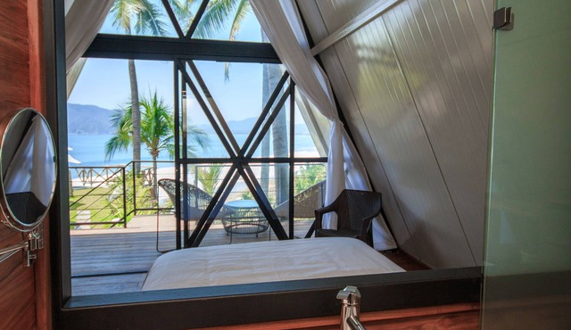 Shambhala Holistic Resort in Manzanillo