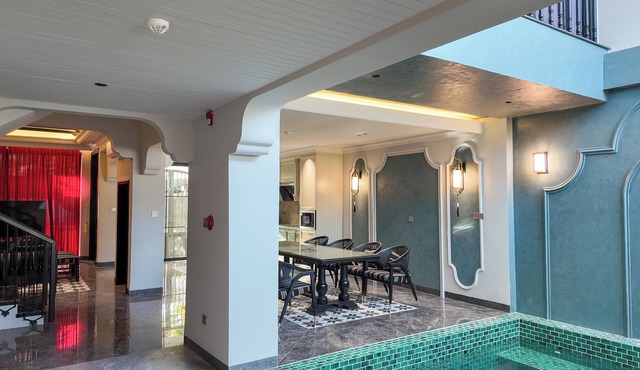 SONG CAT VILLA 25AT17 - Enjoyable 5-bedroom house with AC in charming Đà Nẵng