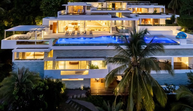 Splash 4 Bed :Contemporary Tropical Five Star Villa in Koh Samui