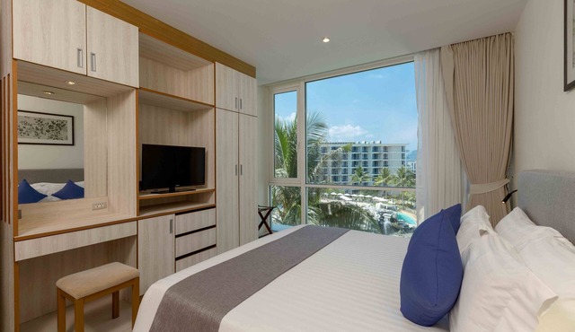 Splash Beach Resort Phuket