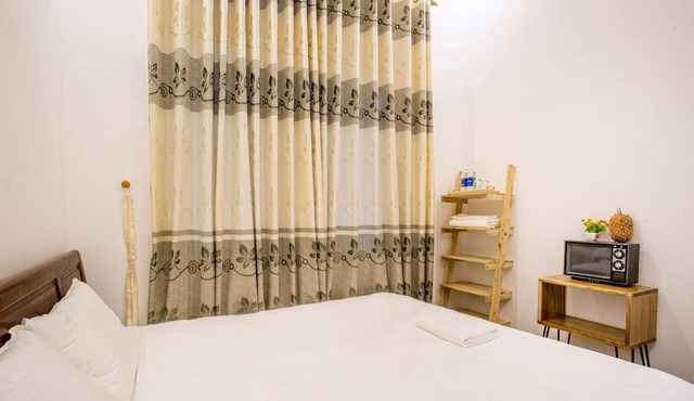 Standard King Room(02 people)