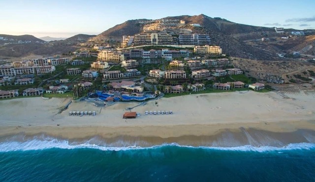 Steps from the beach at Sunset Beach in marvelous Cabo San Lucas in Cabo San Lucas
