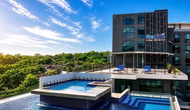 Studio Sora | Rooftop Pool | relife nai harn beach in Rawai