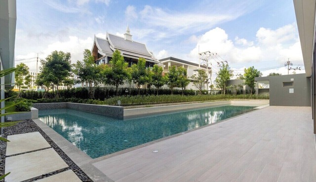 Stylish 1BR Condo ozone c240 in Tambon Choeng Thale