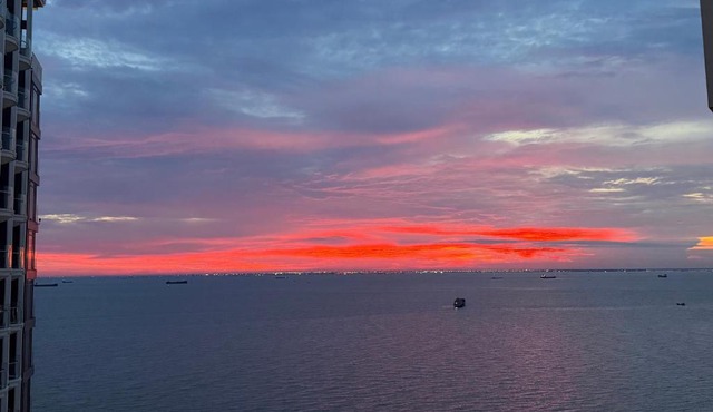 Stylish 2BR - best sunsets at front beach Vung Tau!