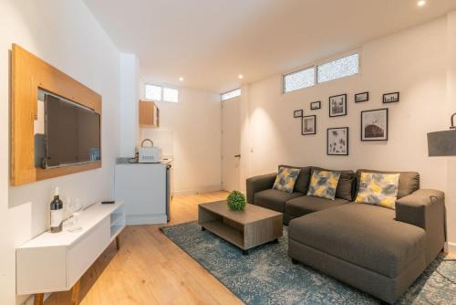 Stylish Quiet Studio, Smart TV, Six Flags 1k in Mexico City