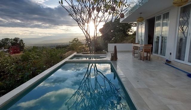 Suite with pool and mountain view/Suite with pool and mountain view in San Andrés Huayápam