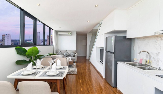 Sunrise Loft Penthouse - Ben Thanh Tower