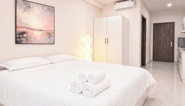Sunrise Riverside- Fully furnished apartment - 20min to D1, 5min Lotte Mart, PMH