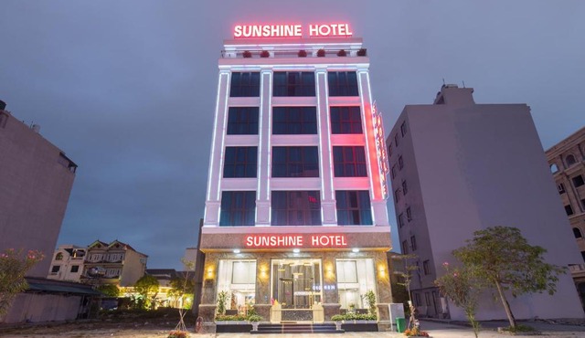 Sunshine Hotel Móng Cái