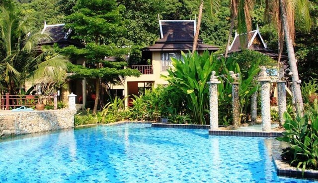 Superior garden view in beachfront resort and spa