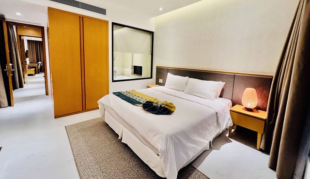 SWAN VILLA WITH PRIVATE POOL - WYNDHAM GARDEN CAM RANH