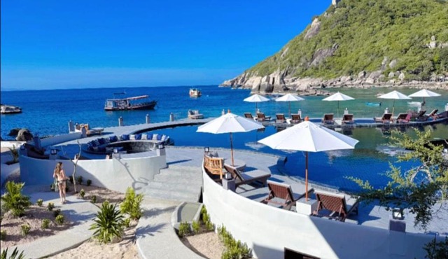 Tanotebay View Resort by Kohtao Heritage in Ko Tao