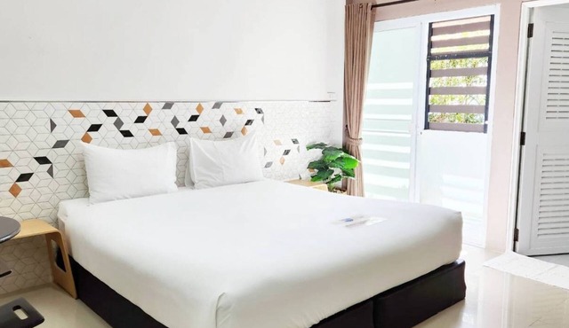 Thanaphat Place in Lam Plai Mat