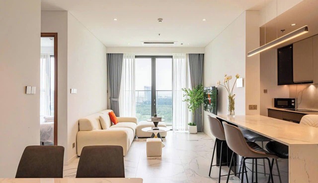 The Crest Residence - ANGIA Hospitality