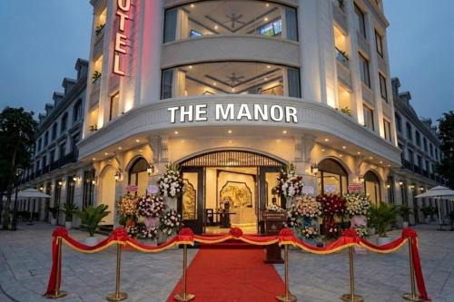 The Manor Hotel
