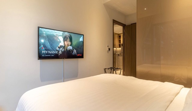 The Rixx Skyline Apartment on 21st floor- Netflix, D1, pool, gym, sauna, jacuzzi