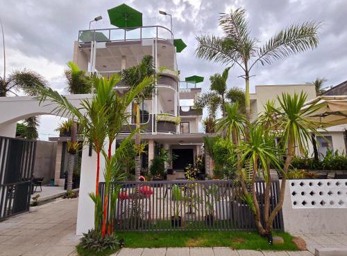 The Rooftop Villa, Homestay & Coffee