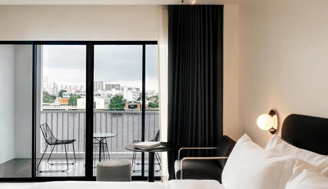 The StandardX, Bangkok Phra Arthit in Bangkok