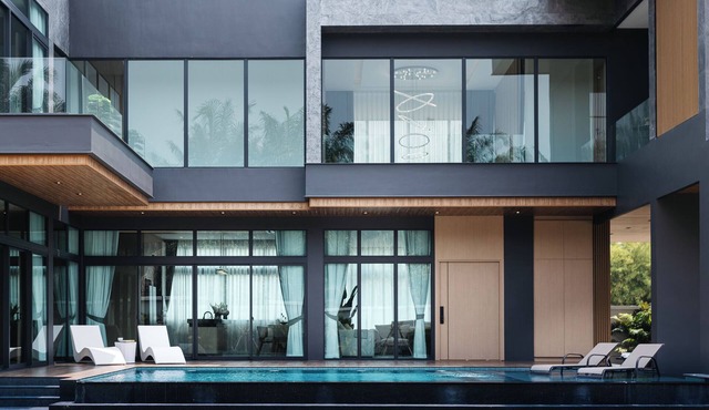 The Sylva Luxury Pool Villa in banglamung