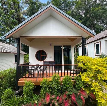 The white resort & restaurant koh yao yai