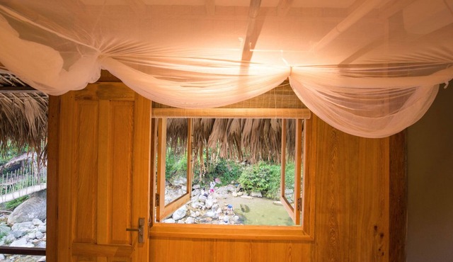 Topas Riverside Lodge