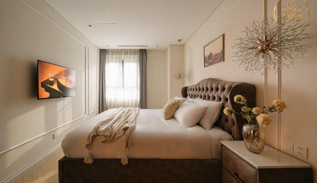 TPlace building HoanKiem lux apartment by SSens Homes