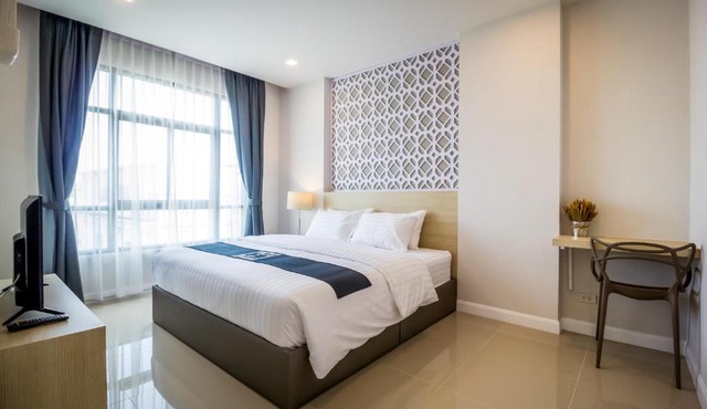 Triple Z Hotel