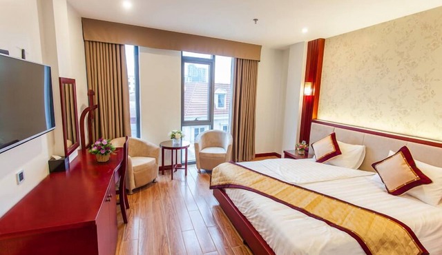 Tu Son Luxury Hotel