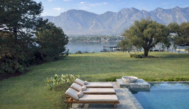 Unique Lakefront estate, Santiago NL minutes from Monterrey, villa la Boca in Santiago