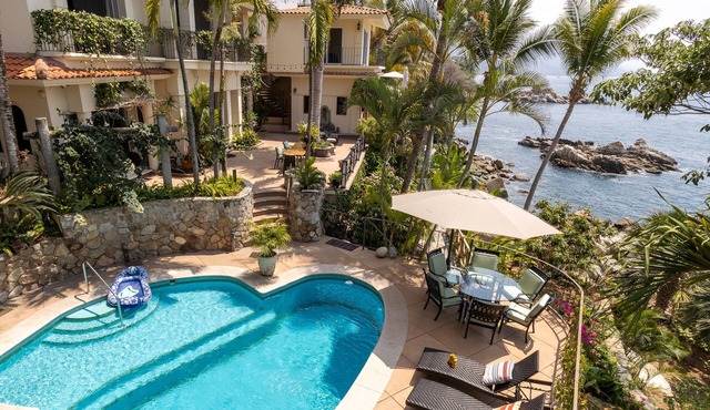 Unparalleled Luxury and Breathtaking Ocean Views in Boca de Tomatlan