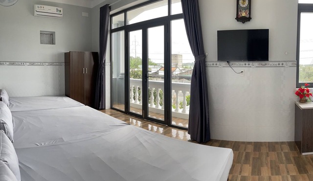 Vân Anh Hotel in Go Cong Tay