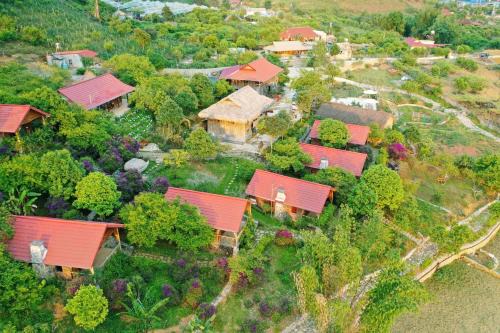 Vân Hồ Ecolodge in Van Ho