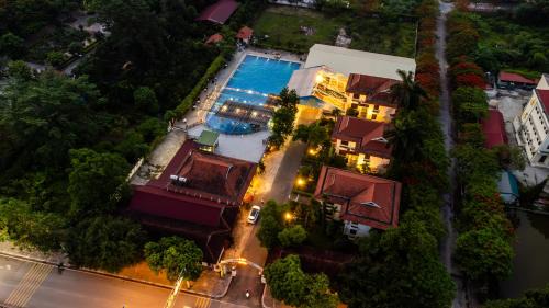 Vạn Xuân Royal Hotel