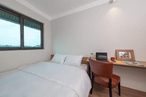 V-Village Apartment