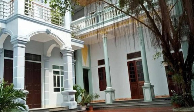 Van Long Homestay Double Room