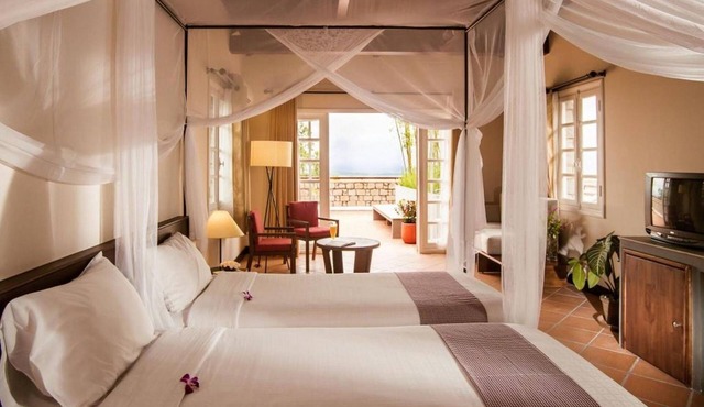 Victoria Nui Sam Lodge in Vinh Te