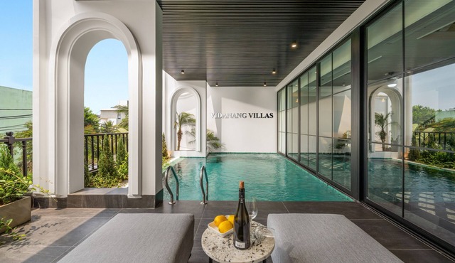 Vidanang Luxury Indochine Villa - 5 Bedrooms - Pool - Jacuzzi - Sauna - Karaoke