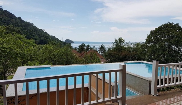 Villa 5 Bedrooms with Private Pool & Breakfast