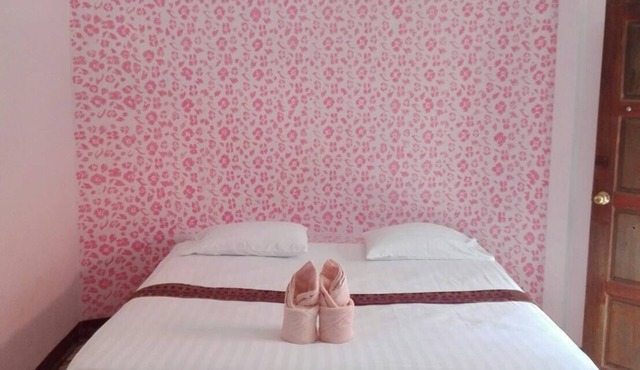 Vimanmek hotel in Yasothon