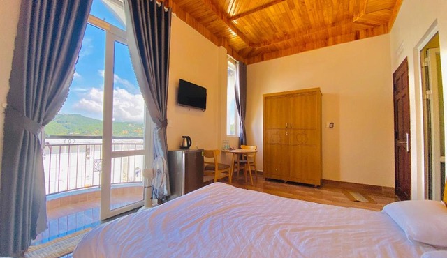 Vivian Dalat Hotel